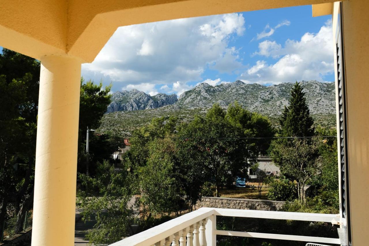 Mala Vila Seline Luaran gambar