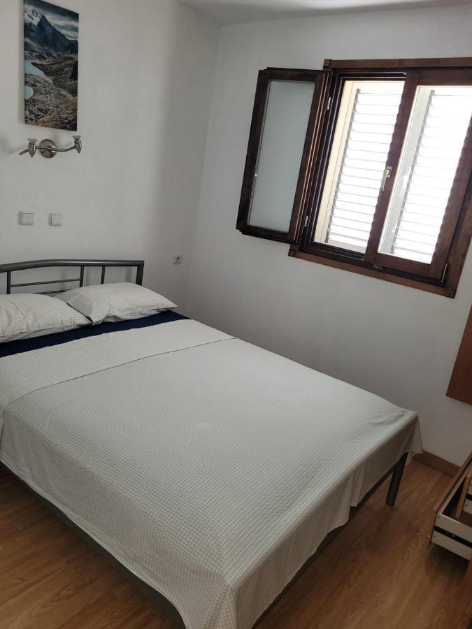 Mala Vila Seline Luaran gambar